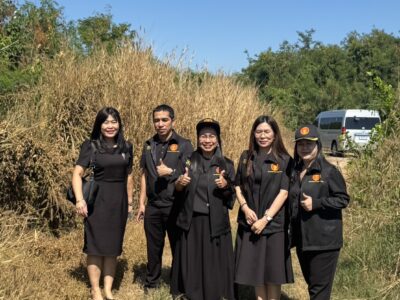 ผู้ตรวจเงินแผ่นดิน (สตภ.3) และคณะ เดินทางไปสำรวจพื้นที่เพื่อขอใช้ก่อสร้างอาคารที่ทำการสำนักตรวจเงินแผ่นดินจังหวัดสุพรรณบุรี